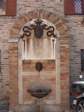Fontana del Cassero